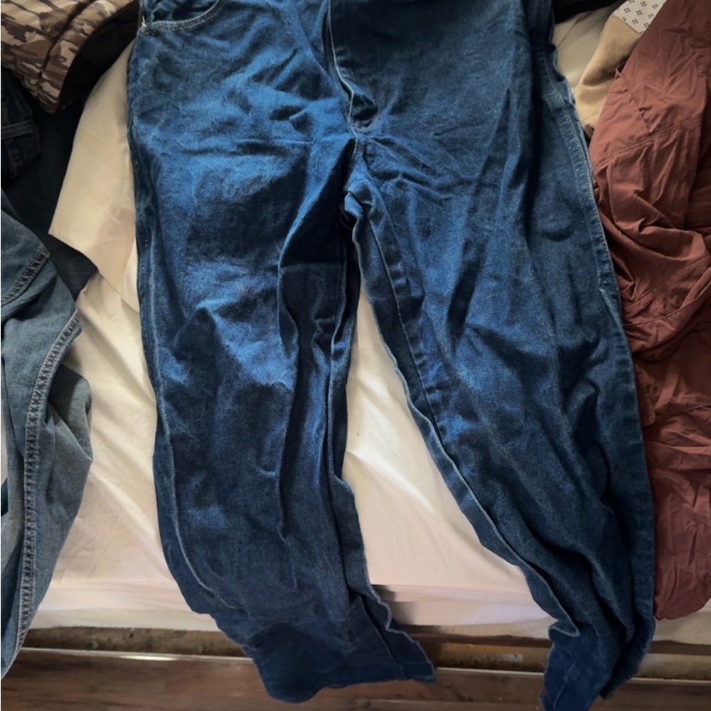 Wrangler Men's Relaxed Jeans - Dark Blue
